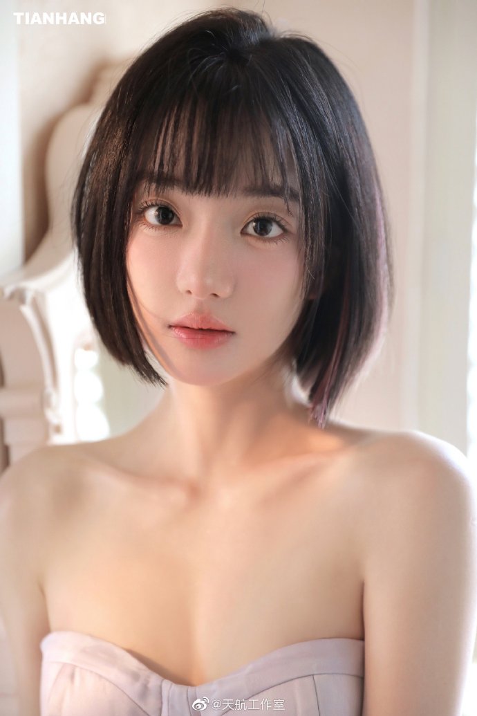 消失的她 封面